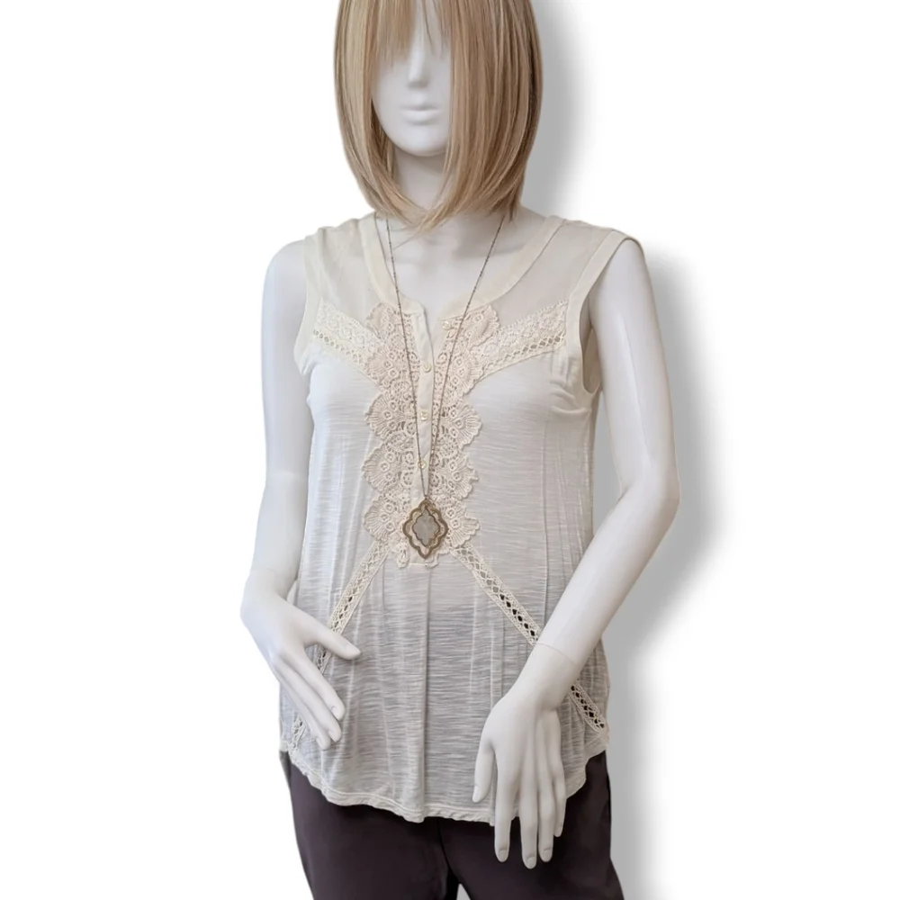 American Eagle Sleeveless Lace Detail Top in Soft Ivory - Picture 2 of 7